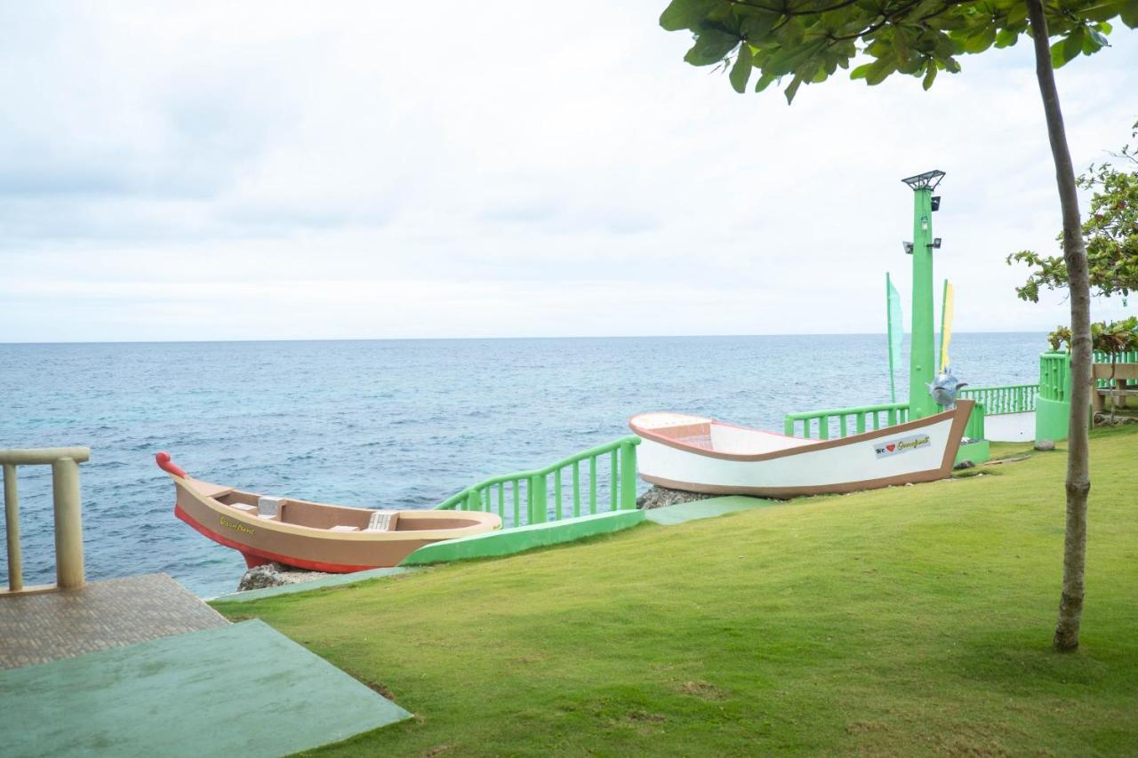 Oceanfront Beach Resort Siquijor Exterior photo